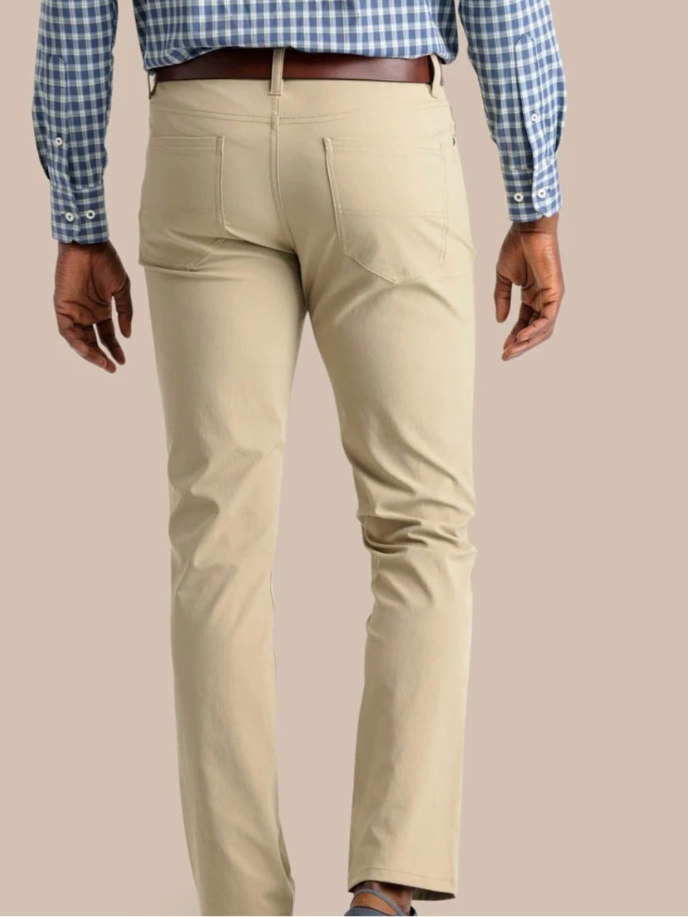 Southern Tide Men's Slim Chinos in Khaki